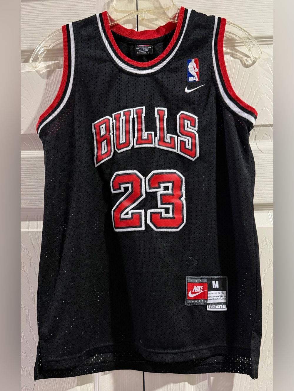 Nike Chicago Bulls Michael Jordan #23 NBA Jersey Black Red White Size M Official